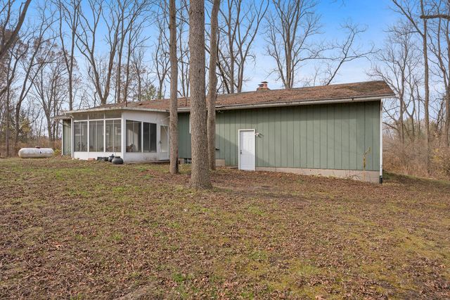 9909 County Road 653, Pine Grove Twp, MI 49055