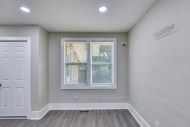 1888 Vesta Avenue, College Park, GA 30337