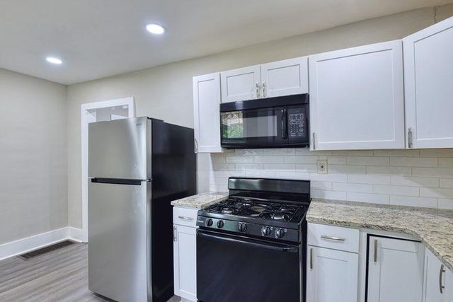 1888 Vesta Avenue, College Park, GA 30337