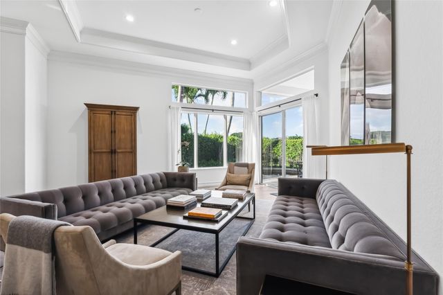 2602 Players Court, Wellington, FL 33414