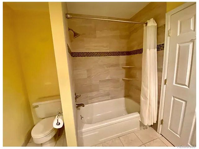 3750 E Kettle Ave N, Centennial, CO 80122