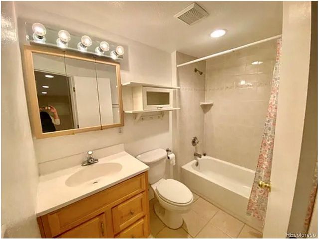 3750 E Kettle Ave N, Centennial, CO 80122