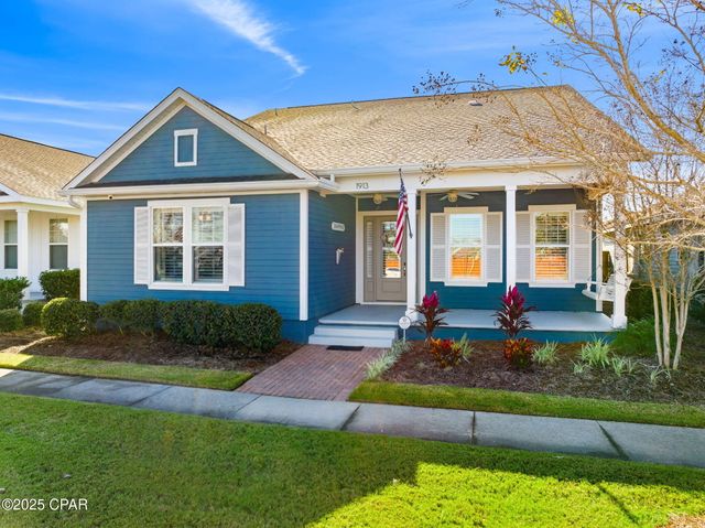 1913 Discovery Loop, Panama City, FL 32405