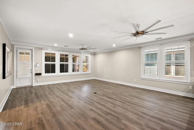 1913 Discovery Loop, Panama City, FL 32405