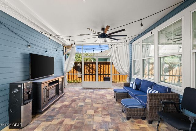 1913 Discovery Loop, Panama City, FL 32405