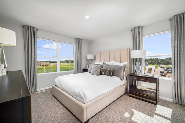 2662 Arrowhead Drive, Pingree Grove, IL 60140