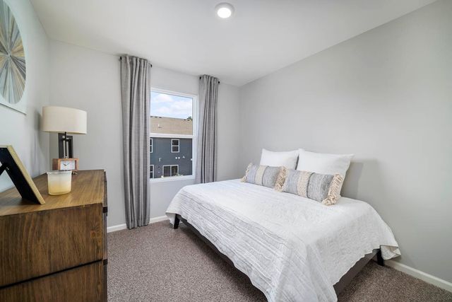 2662 Arrowhead Drive, Pingree Grove, IL 60140