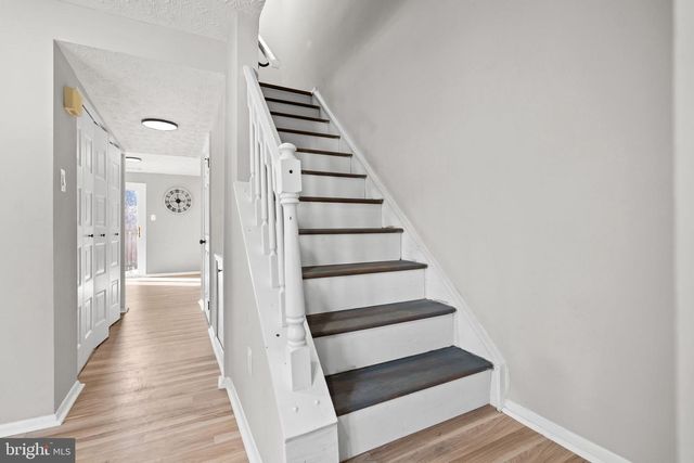 5570 CAITHNESS CT, Fairfax, VA 22032