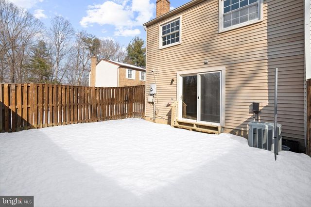 5570 CAITHNESS CT, Fairfax, VA 22032