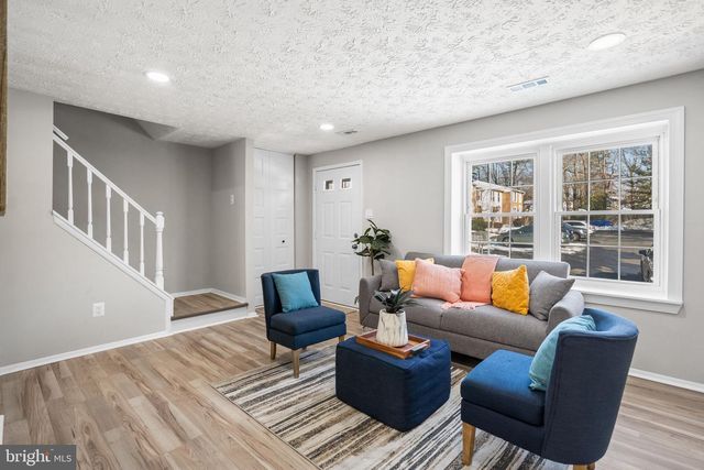 5570 CAITHNESS CT, Fairfax, VA 22032