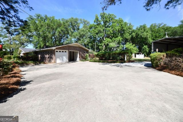 39 Adams Street, Jesup, GA 31545