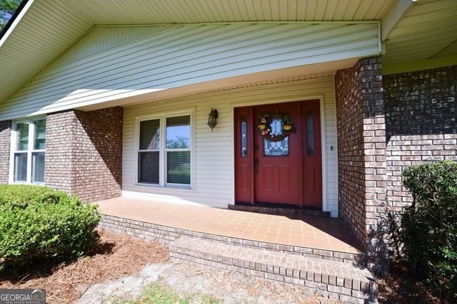 39 Adams Street, Jesup, GA 31545