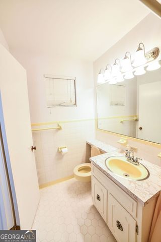 39 Adams Street, Jesup, GA 31545