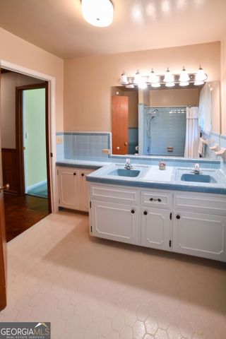 39 Adams Street, Jesup, GA 31545