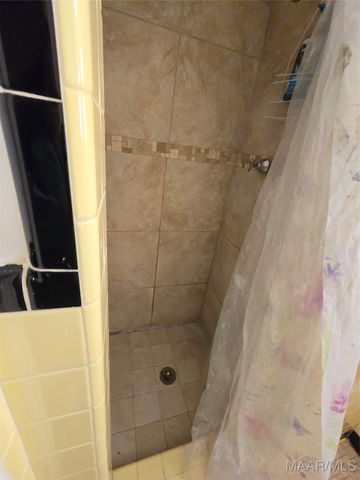 1829 Hill Hedge Drive, Montgomery, AL 36106