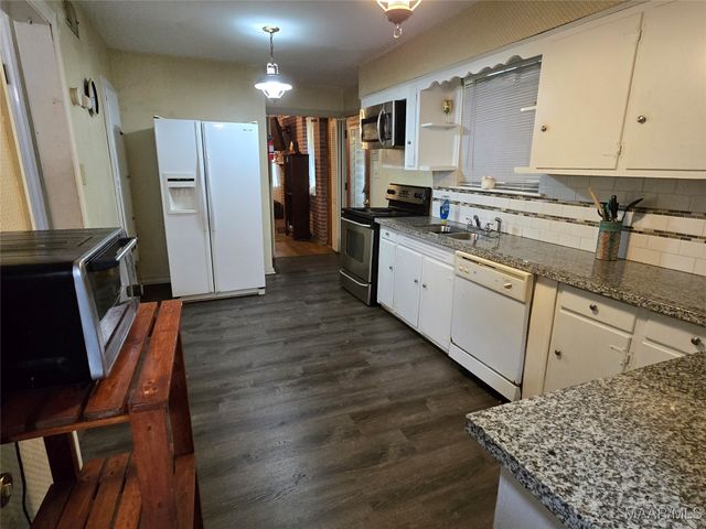 1829 Hill Hedge Drive, Montgomery, AL 36106