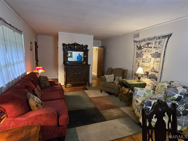 1829 Hill Hedge Drive, Montgomery, AL 36106