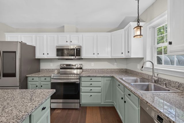 148 Old Wolfeboro Road, Alton, NH 03809
