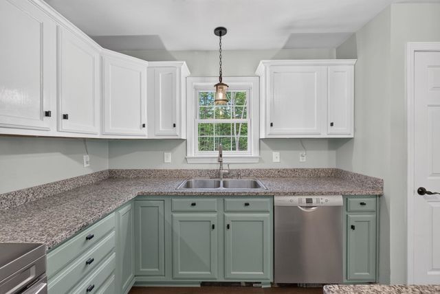 148 Old Wolfeboro Road, Alton, NH 03809
