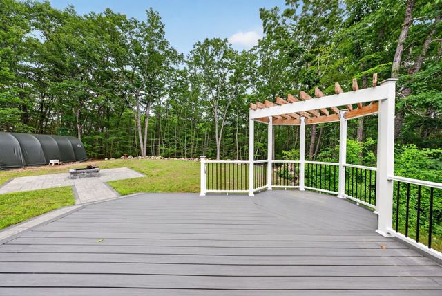 148 Old Wolfeboro Road, Alton, NH 03809