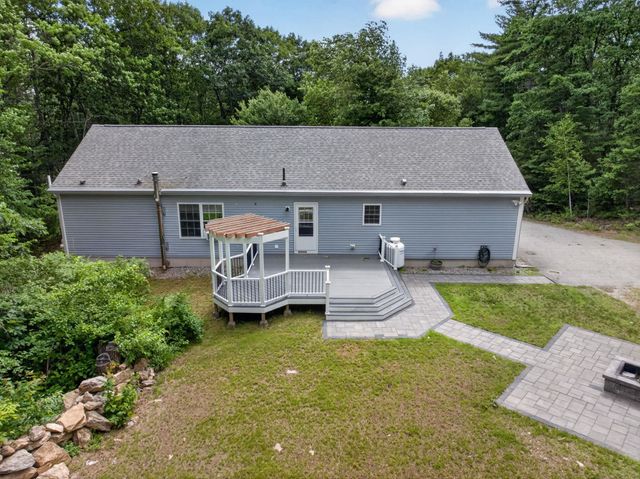 148 Old Wolfeboro Road, Alton, NH 03809