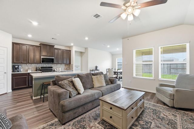 931 Modesto Drive, Rosharon, TX 77583