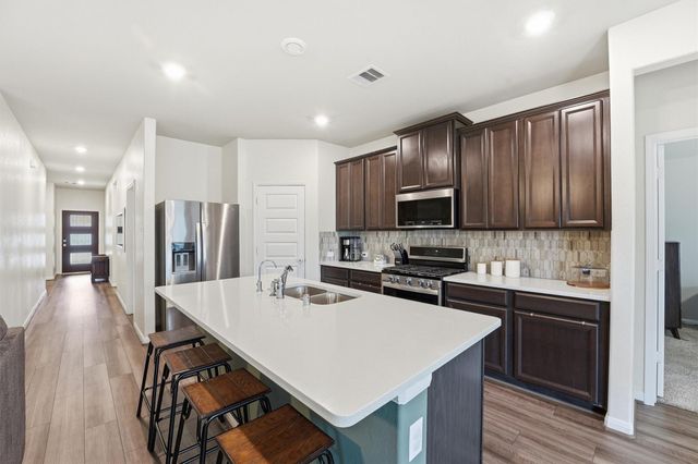 931 Modesto Drive, Rosharon, TX 77583