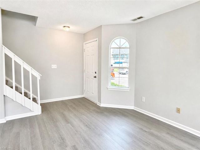 1653 Lucia CT, Virginia Beach, VA 23455