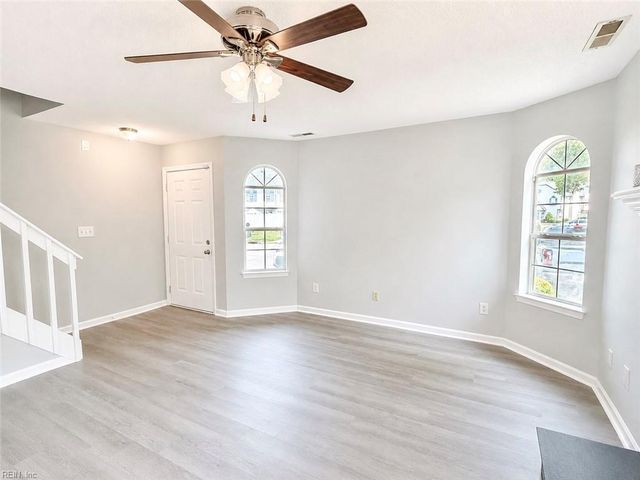 1653 Lucia CT, Virginia Beach, VA 23455