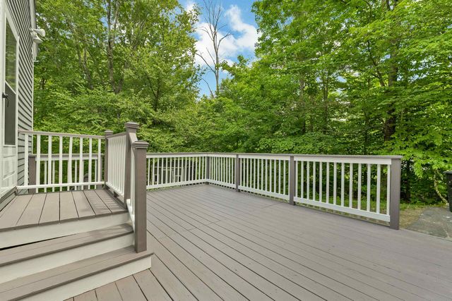527 North Main Street, Wolfeboro, NH 03894