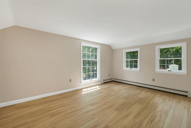 527 North Main Street, Wolfeboro, NH 03894