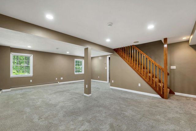 527 North Main Street, Wolfeboro, NH 03894