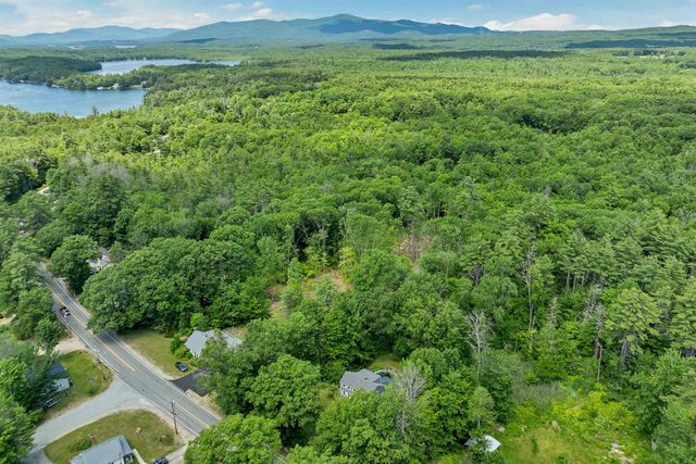 527 North Main Street, Wolfeboro, NH 03894