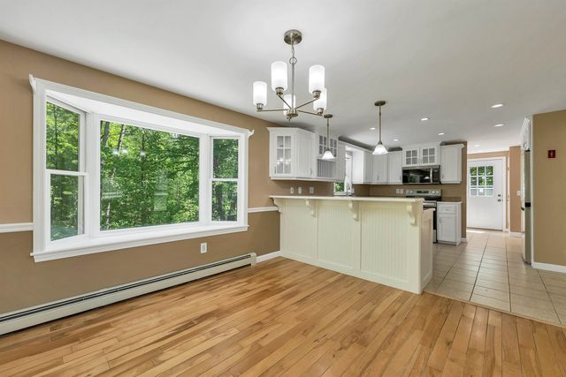 527 North Main Street, Wolfeboro, NH 03894
