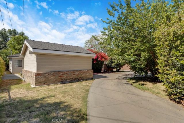 19000 Strathern, Reseda, CA 91335