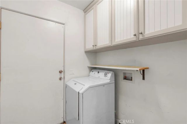 19000 Strathern, Reseda, CA 91335