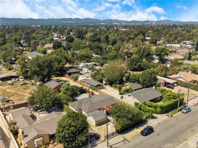 19000 Strathern, Reseda, CA 91335