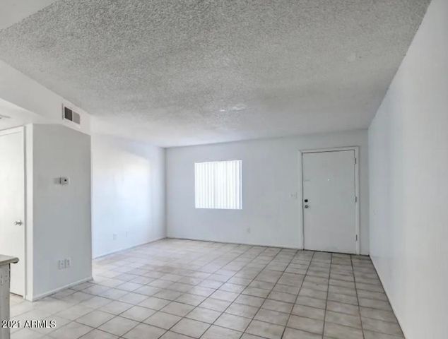 1709 W Mountain View Road 201, Phoenix, AZ 85021
