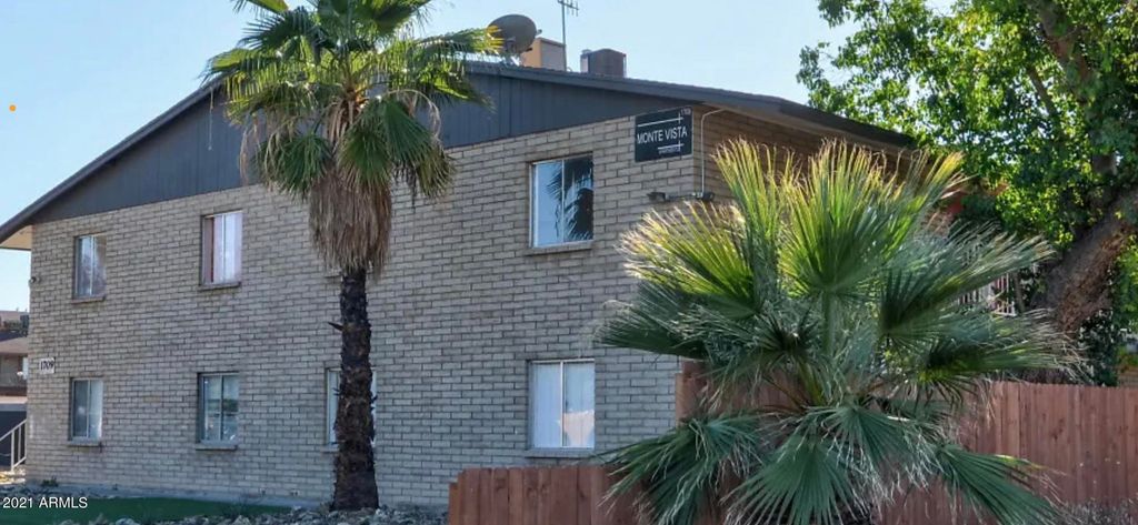 1709 W Mountain View Road 201, Phoenix, AZ 85021