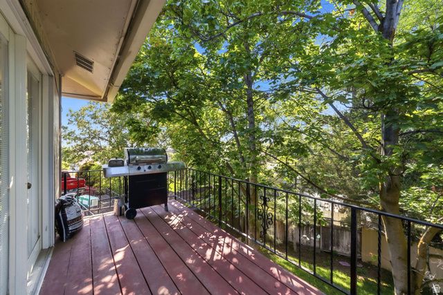 820 E 5600 S, South Ogden, UT 84405