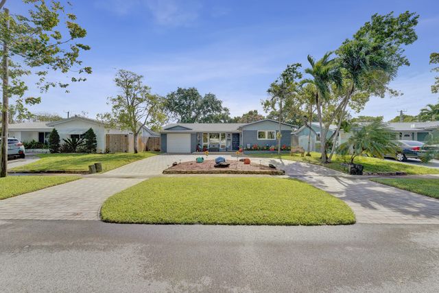 1921 N 49th Avenue, Hollywood, FL 33021