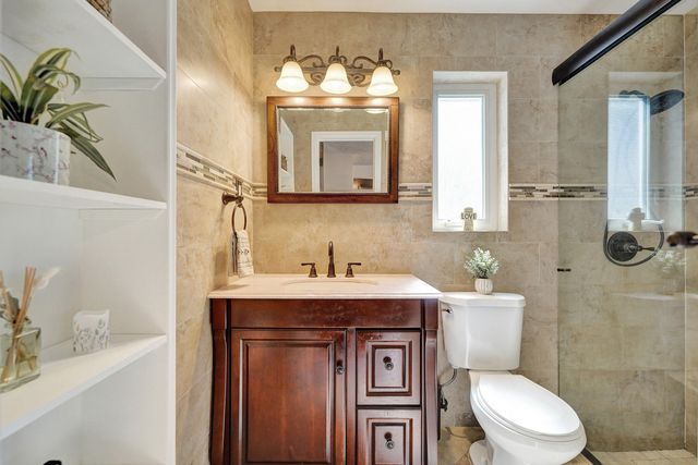 1921 N 49th Avenue, Hollywood, FL 33021