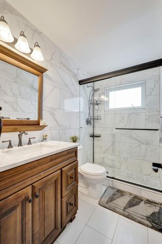 1921 N 49th Avenue, Hollywood, FL 33021