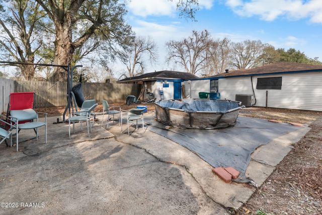 1001 Poplar Street, Lafayette, LA 70501