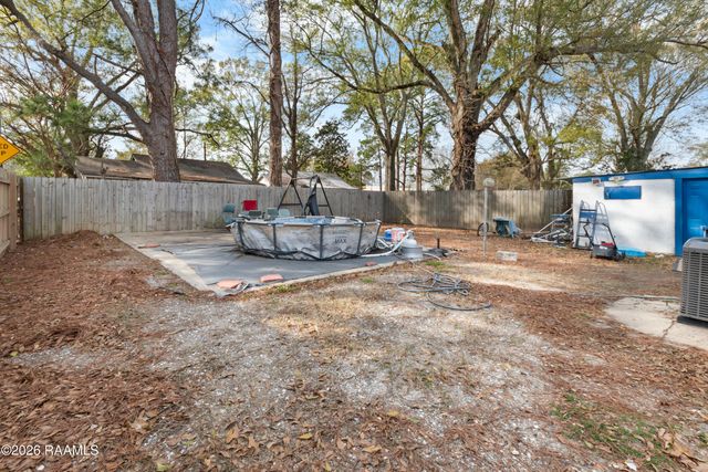 1001 Poplar Street, Lafayette, LA 70501