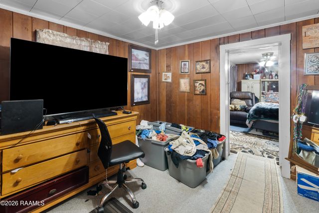 1001 Poplar Street, Lafayette, LA 70501