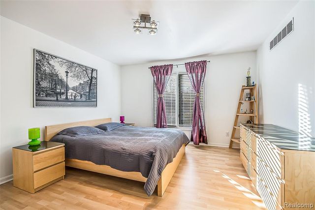 340 Saint Lawrence Boulevard, Northville, MI 48168