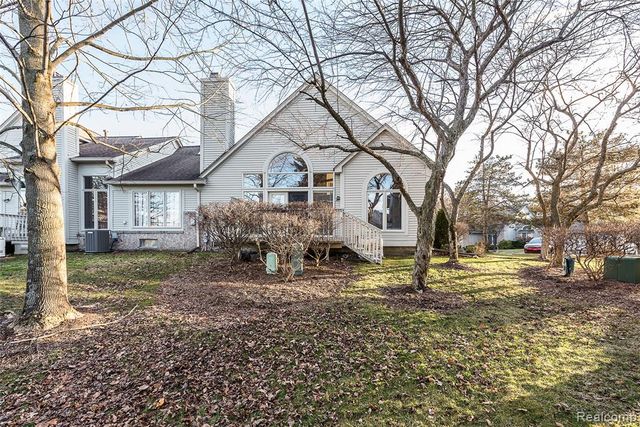 340 Saint Lawrence Boulevard, Northville, MI 48168