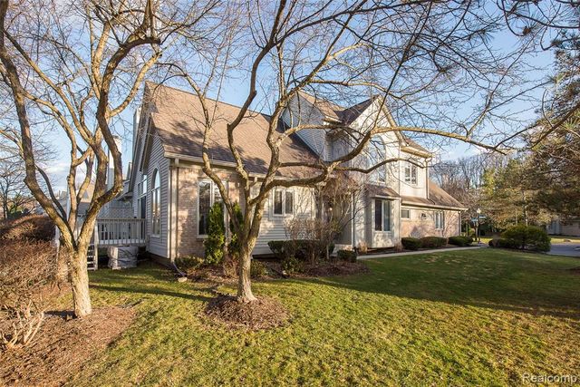 340 Saint Lawrence Boulevard, Northville, MI 48168