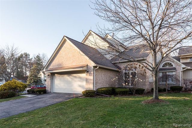 340 Saint Lawrence Boulevard, Northville, MI 48168